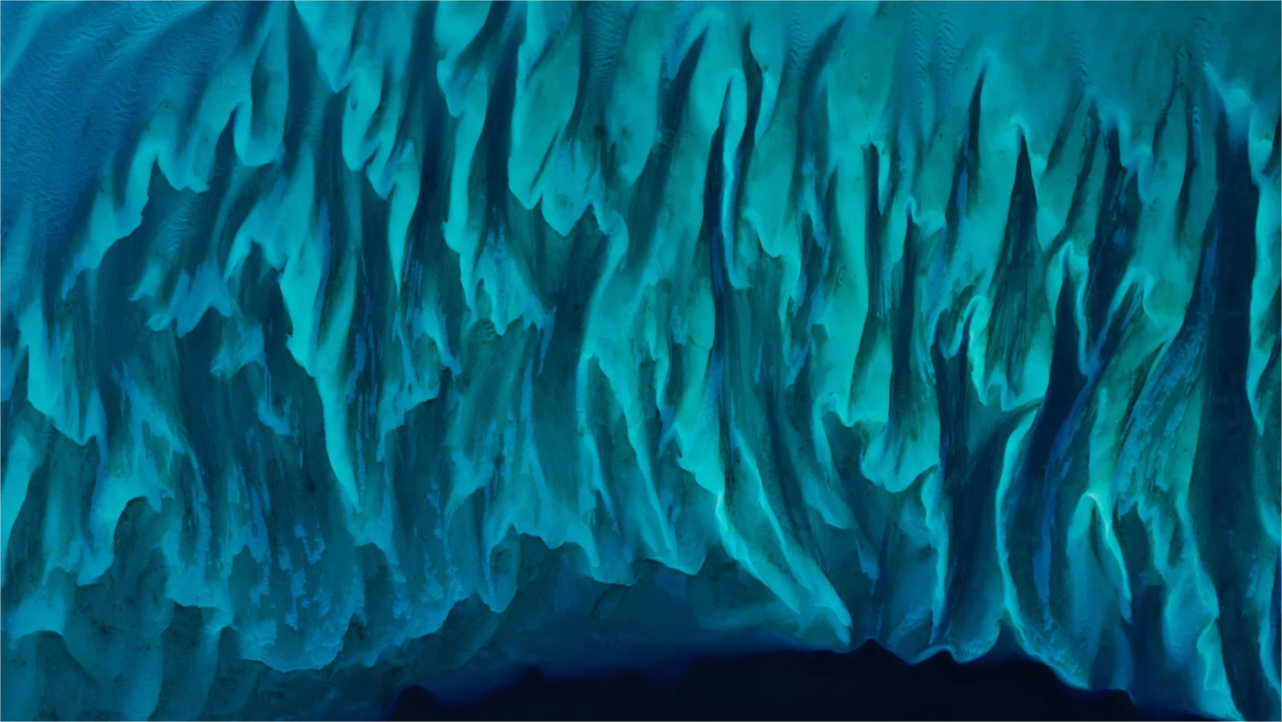Satellite imagery: Bahamas shore